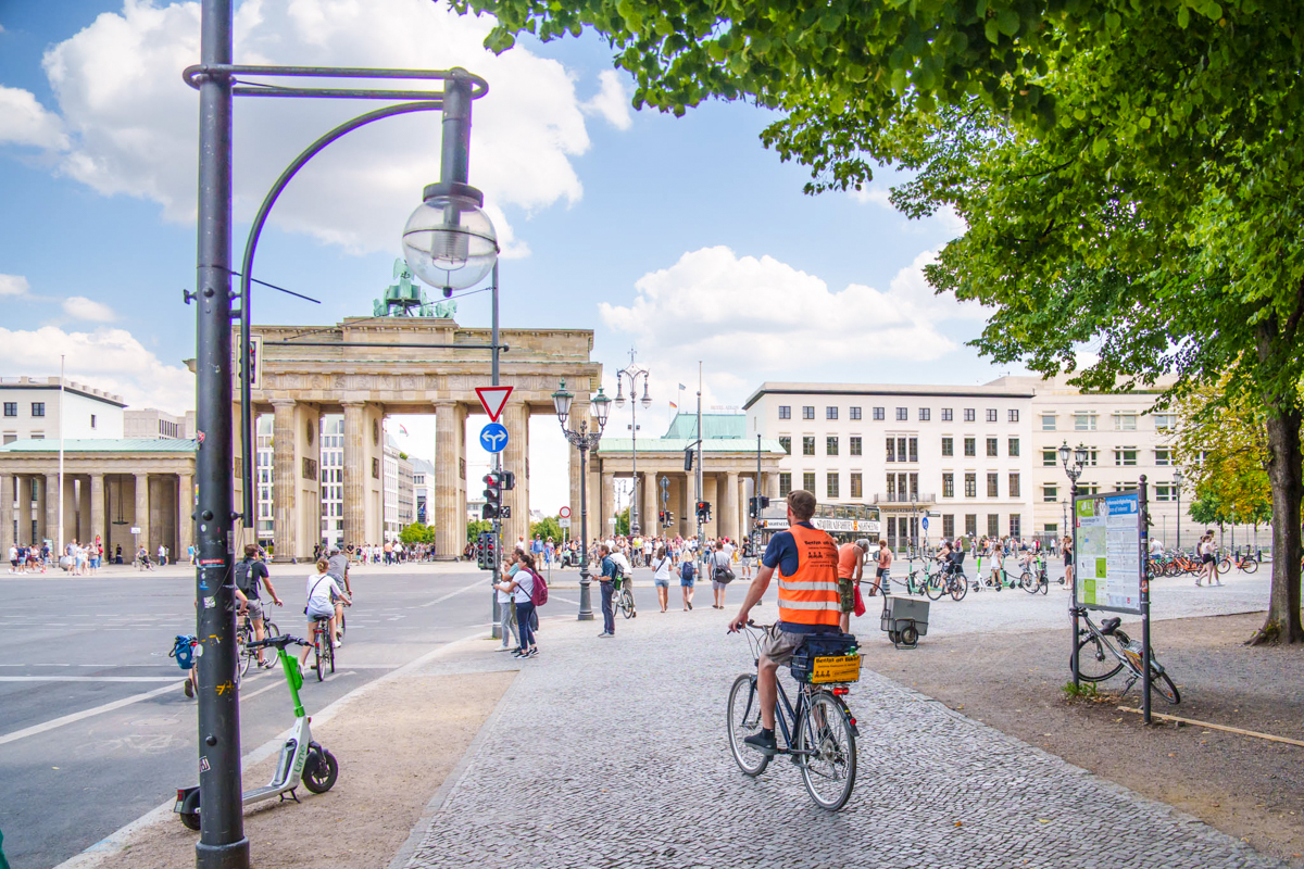 Berlin on Bike Tours & Rental